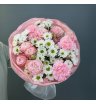 Букет с мини хризантемой , гвоздикой и кустовыми розами. 1