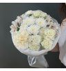 Букет с французской розой, диантусом, хризантемой, альстромериями и кустовыми розами