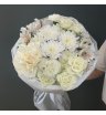 Букет с французской розой, диантусом, хризантемой, альстромериями и кустовыми розами 2