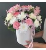Композиция с альстомериями, розами, диантусами, хризантемой, хризантемой мини и фисташкой  2